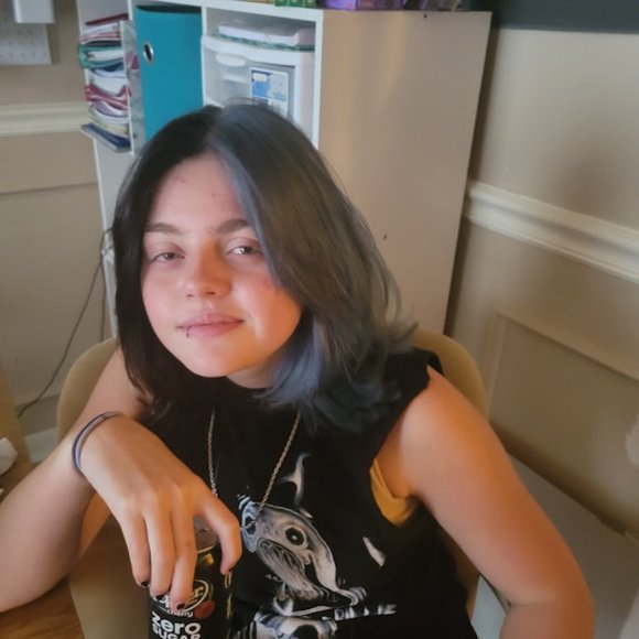 Meet your Posher, Lauren - Picture 4 of 15